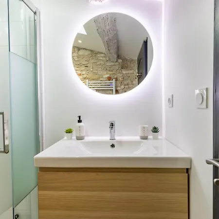 L'Alouette - Duplex Calme, Climatise, Hyper-Centre Апартаменты